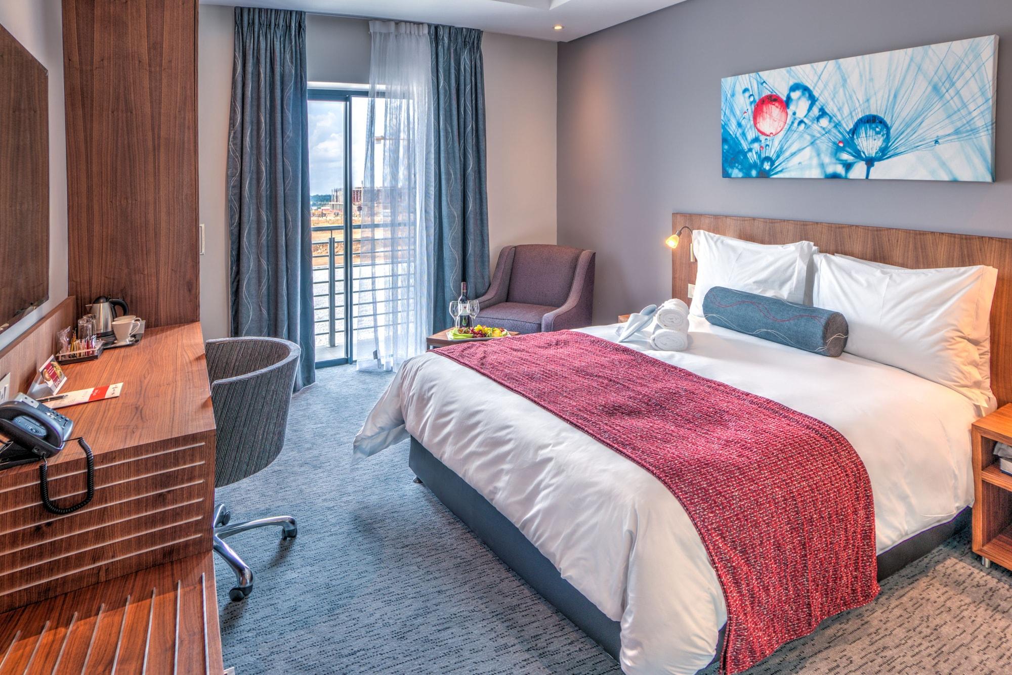 ซิตี้ ลอดจ์ โฮเต็ล วอเตอร์ฟอล ซิตี้ โยฮันเนสเบิร์ก Hotel มิดแรนด์ ภายนอก รูปภาพ
