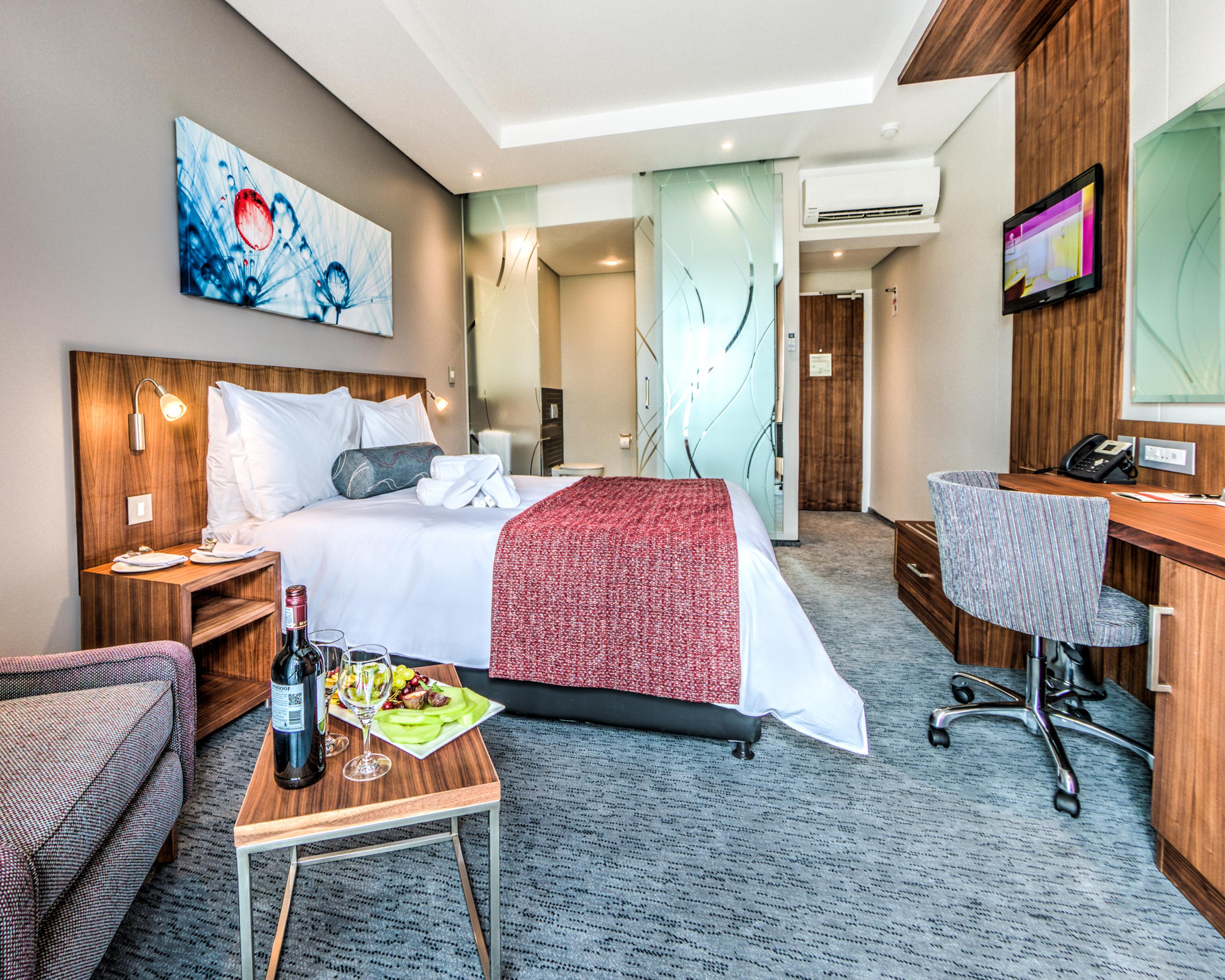 ซิตี้ ลอดจ์ โฮเต็ล วอเตอร์ฟอล ซิตี้ โยฮันเนสเบิร์ก Hotel มิดแรนด์ ภายนอก รูปภาพ